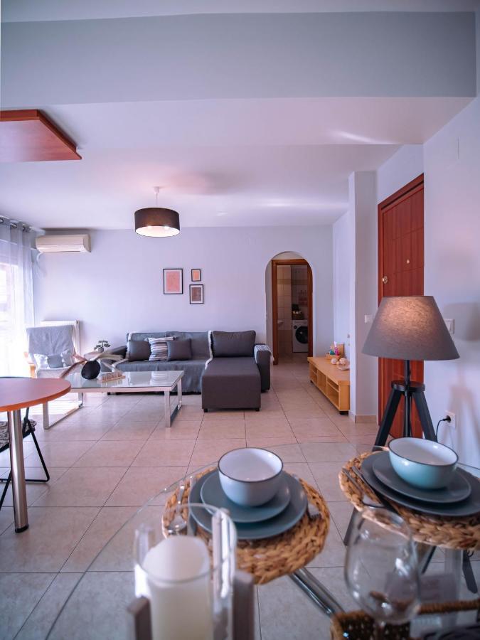 Urban Flat - Central Spot Apartments Волос Екстериор снимка
