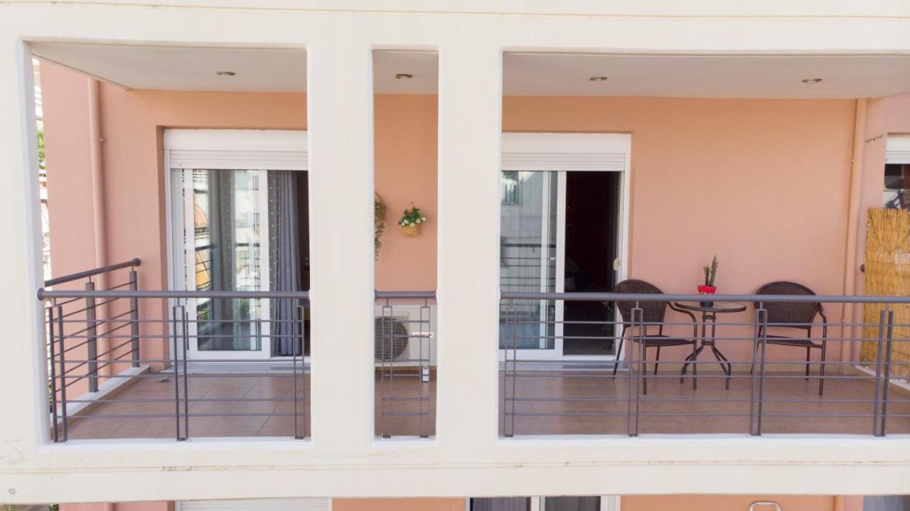 Urban Flat - Central Spot Apartments Волос Екстериор снимка